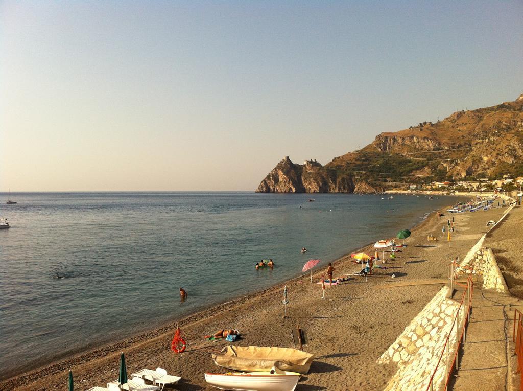 Hotel Pagano SantʼAlessio Siculo Extérieur photo